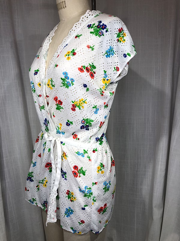 la boudoir miami vintage 70s white floral print wrap blouse with eyelet trim (2)