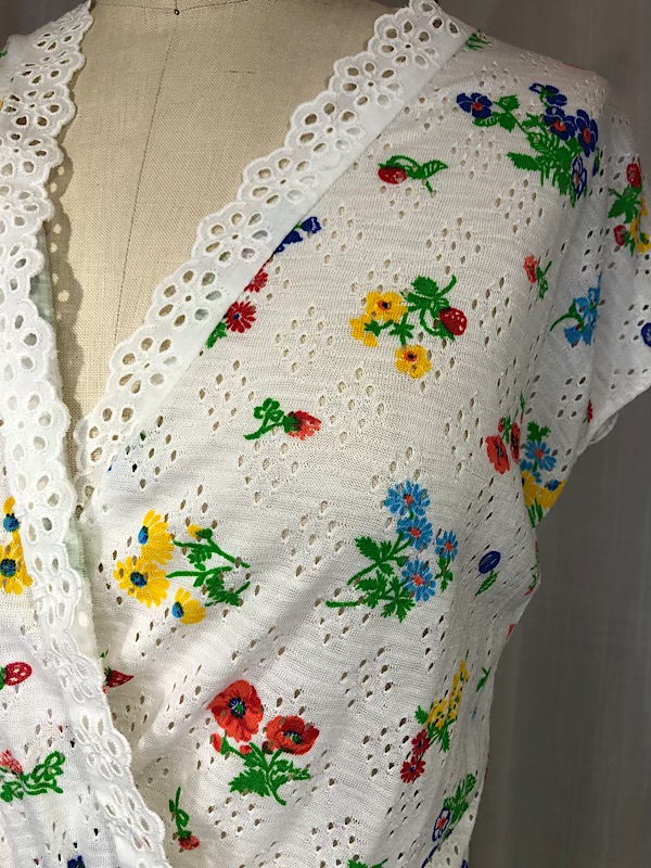 la boudoir miami vintage 70s white floral print wrap blouse with eyelet trim (2)