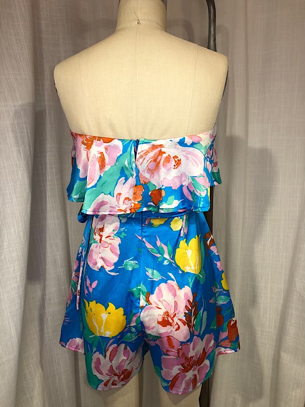 la boudoir miami vintage inspired 70s blue floral print wrap short romper (2)