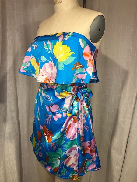 la boudoir miami vintage inspired 70s blue floral print wrap short romper (2)