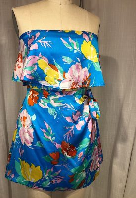 la boudoir miami vintage inspired 70s blue floral print wrap short romper (2)