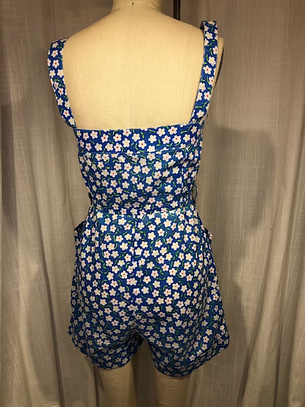 la boudoir miami vintage 60s blue daisy print short romper (2)