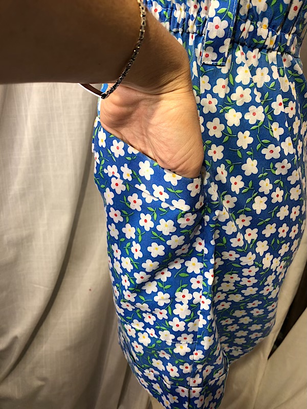 la boudoir miami vintage 60s blue daisy print short romper (2)
