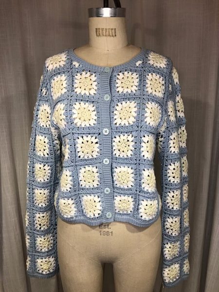 la boudoir miami vintage y2k blue and white crochet jacket (2)