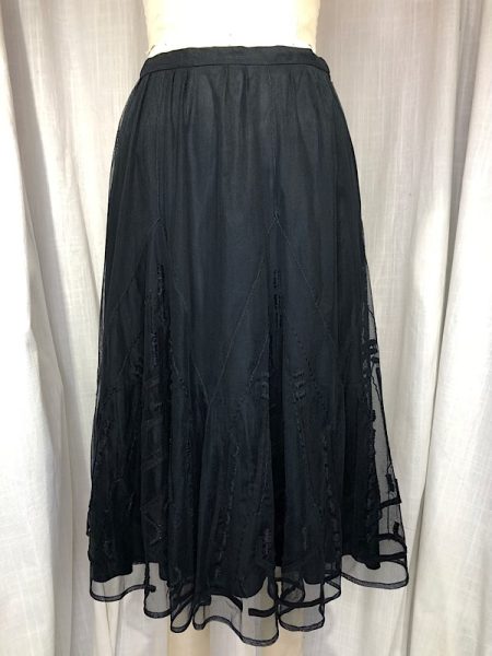 la boudoir miami vintage y2k black net embroidered peasant skirt (2)