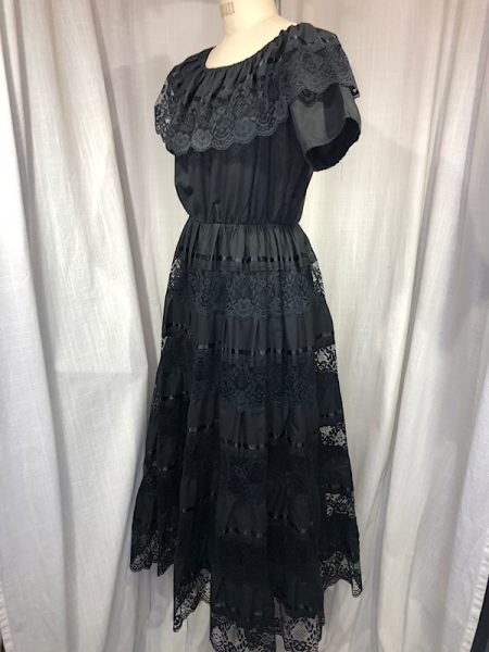 la boudoir miami vintage 80s black lace mexican wedding dress nwt (2)