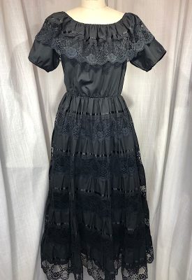 la boudoir miami vintage 80s black lace mexican wedding dress nwt (2)