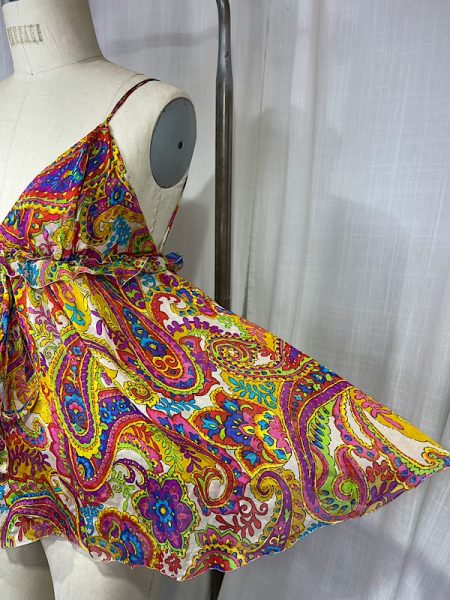 la boudoir miami vintage y2k DG multi-color paisley print silk babydoll blouse (1)