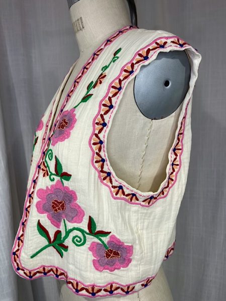 la boudoir miami vintage inspired beige gauze embroidered vest (1)