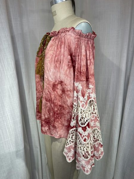 la boudoir miami vintage y2k dusty rose pink tie dye off shoulder lace blouse (3)