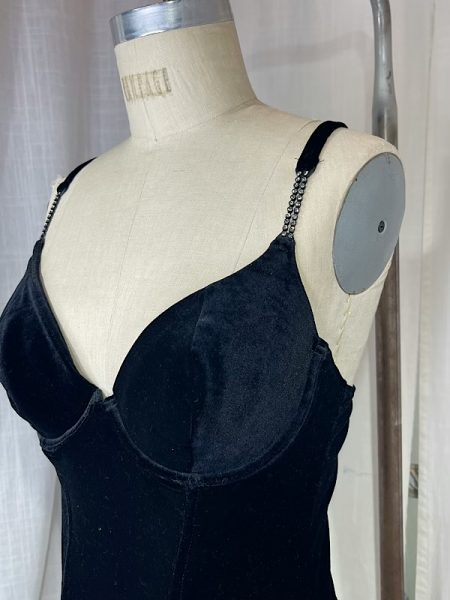 la boudoir miami vintage y2k black stretch velvet bustier with rhinestone straps and garters (1)
