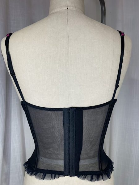 la boudoir miami vintage y2k black net and hotpink swiss dot bustier (1)
