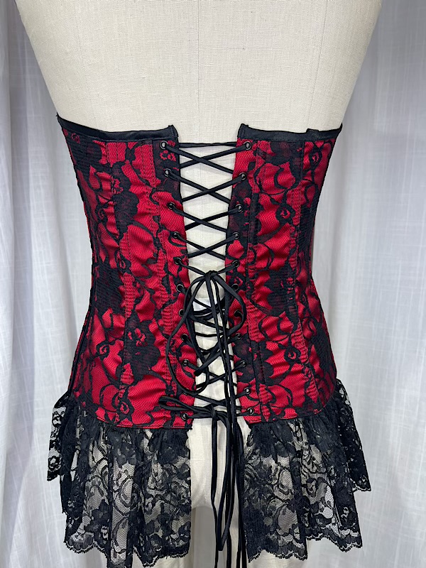 la boudoir miami vintage y2k fredericks of hollywood red and black lace corset (1)
