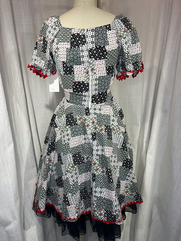 la boudoir miami vintage 70s quilt print square dance dress (1)