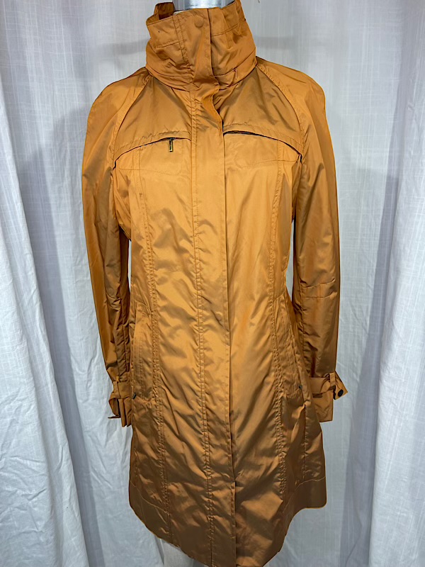 la boudoir miami vintage y2k cole haan iridescent orange trench coat (2)