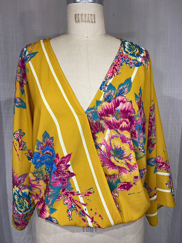 la boudoir miami vintage inspired 70s yellow and pink floral kimono wrap style blouse (2)