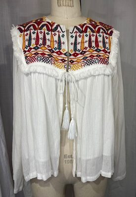 la boudoir miami vintage inspired 70s white gauze embroidered blouse (2)