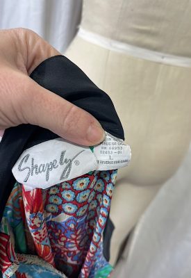 la boudoir miami vintage 80s blue and orange floral overized blouse (2)