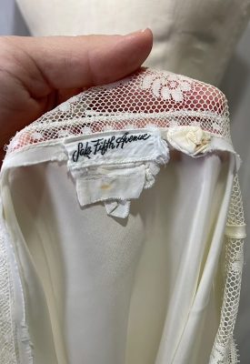 la boudoir miami vintage 60s off-white lace trim slip (2)