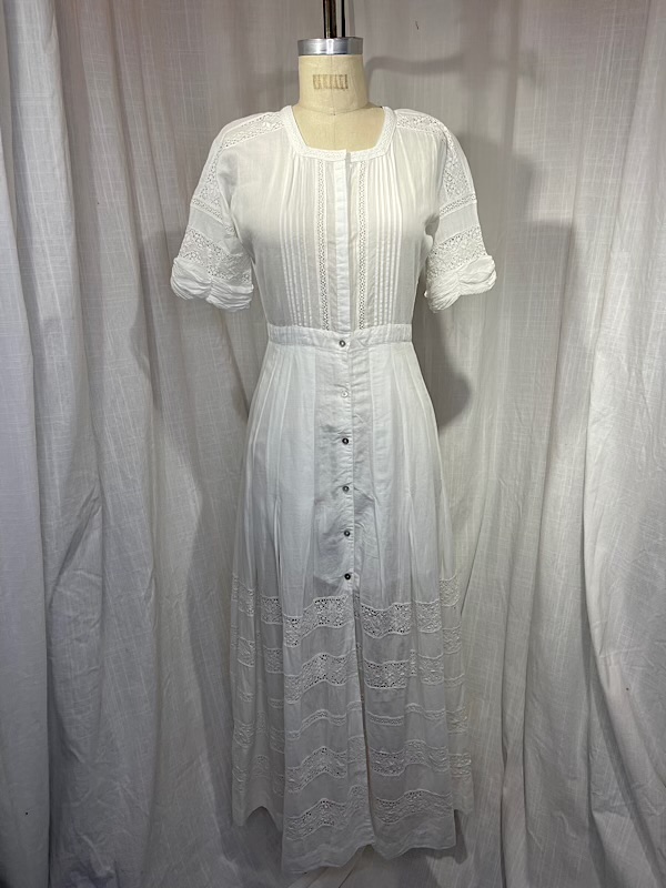 la boudoir miami vintage inspired 1900s loveshackfancy white eyelet lace peasant dress edie (2)