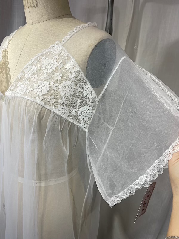 la boudoir miami vintage 60s white sheer lace short robe (2)