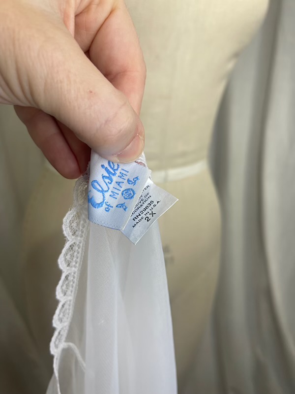 la boudoir miami vintage 60s white sheer lace short robe (2)