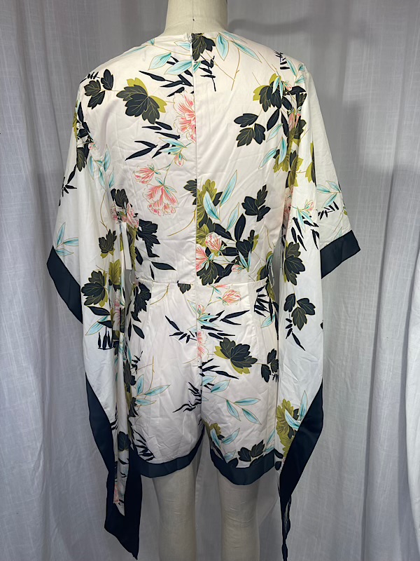 la boudoir miami vintage inspired beige floral print short romper with kimono sleeves (2)