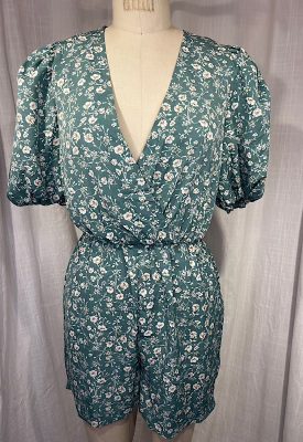la boudoir miami vintage inspired 40s green and white flower print romper (2)
