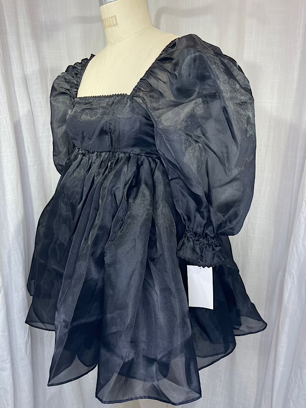 la boudoir miami vintage inspired selkie black short puff dress with puff sleeves (2)