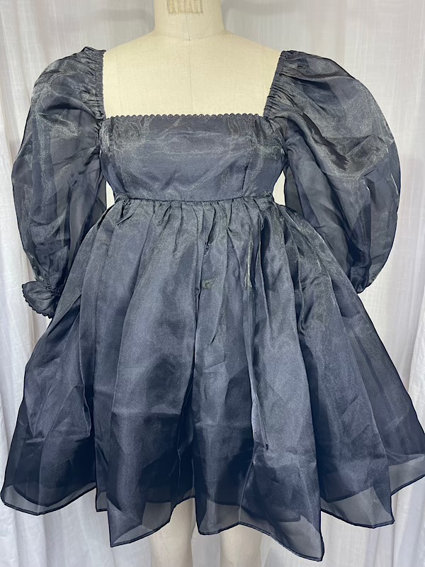 la boudoir miami vintage inspired selkie black short puff dress with puff sleeves (2)