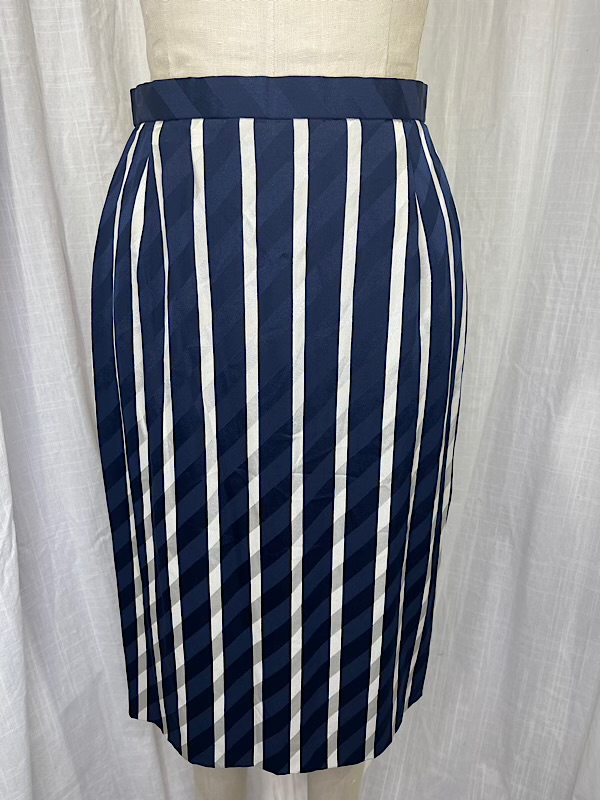 la boudoir miami vintage 90s carolina herrara navy blue and white stripe couture skirt set (9)