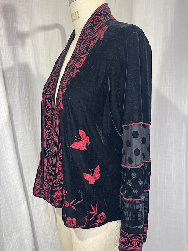 la boudoir miami vintage 1990s black velvet swing jacket with red floral embroidery (2)