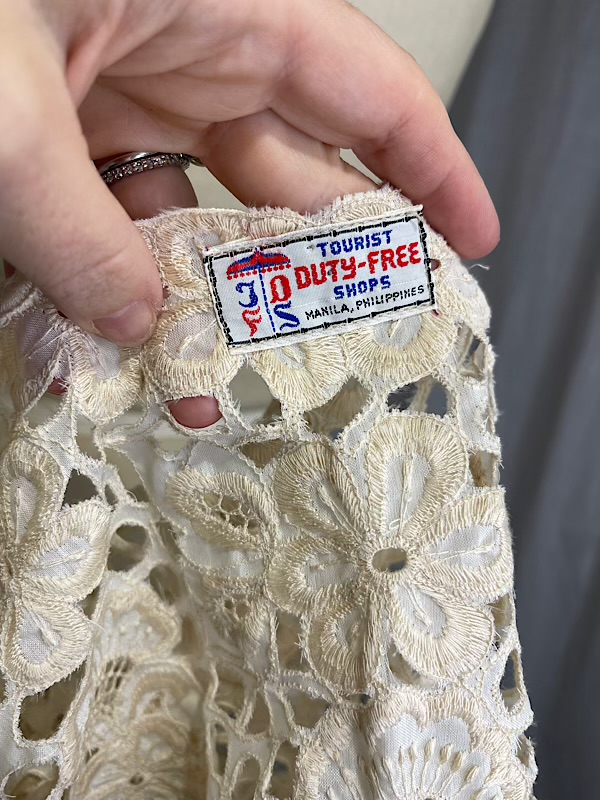 la boudoir miami vintage 1960s beige floral embroidered lace jacket (2)