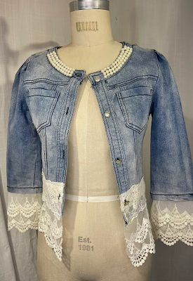 la boudoir miami vintage y2k denim jacket with lace trim and pearls (2)